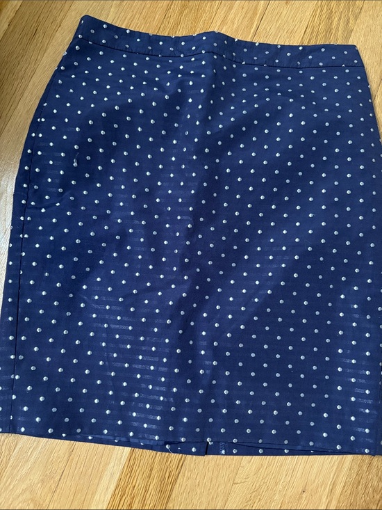 LOFT Dresses & Skirts - LOFT Navy Pencil Skirt with White Polka Dots
